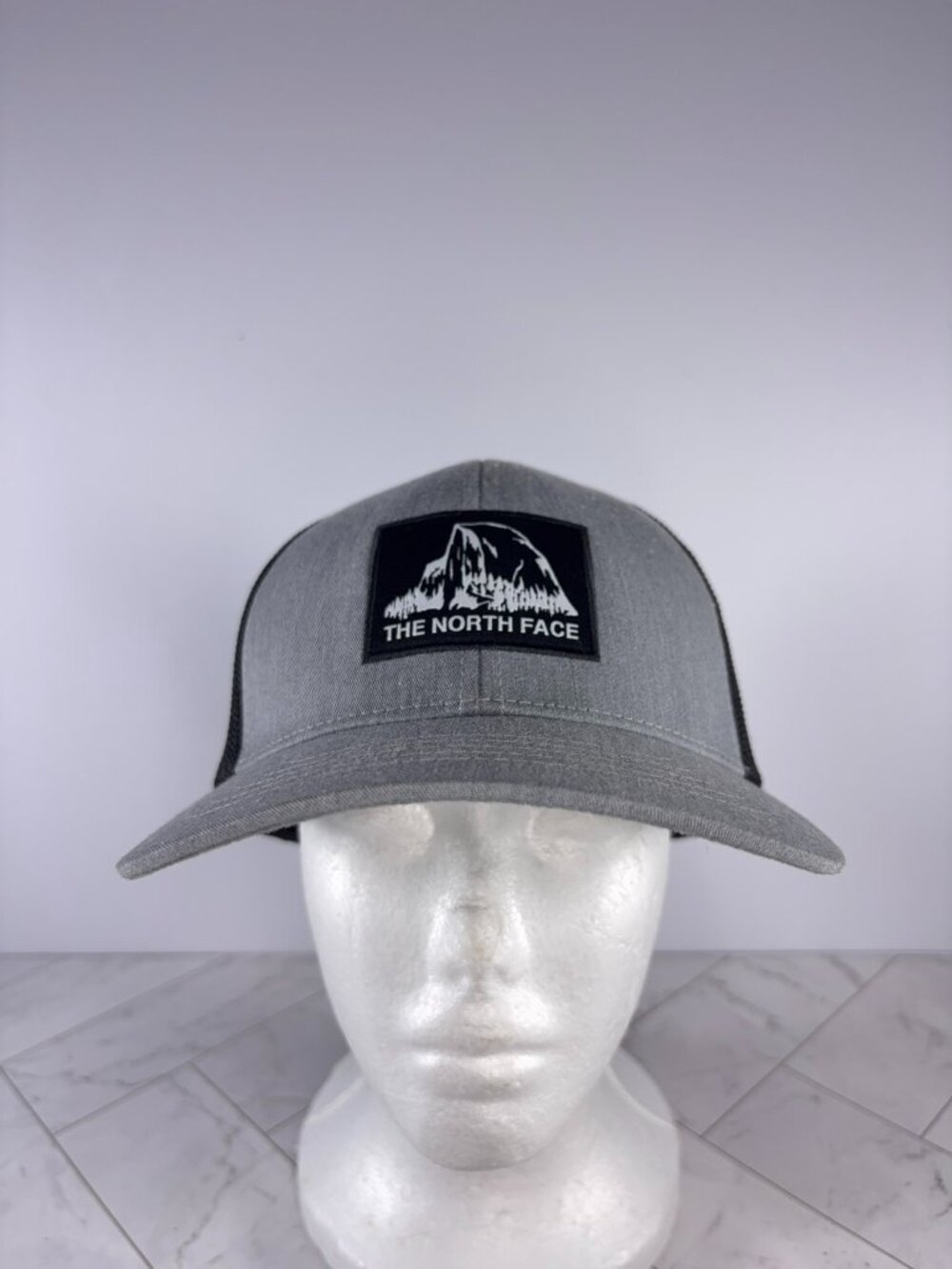 The North Face Truckee Trucker Hat Gray Black Mesh - L-XL
